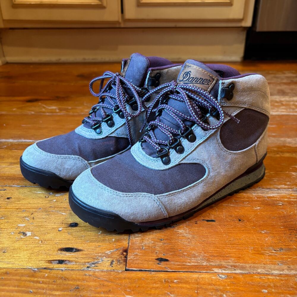 Danner Jag Hiking Boots, Waterproof, Women’s US 7 Gray / Purple,  Like New